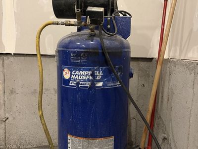 Campbell Hausfeld 26 Gallon 5 HP Vertical Air Compressor