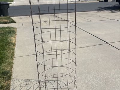 Tomato Cages large