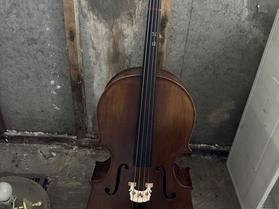 1/4 Cello, soft case, bow, stand