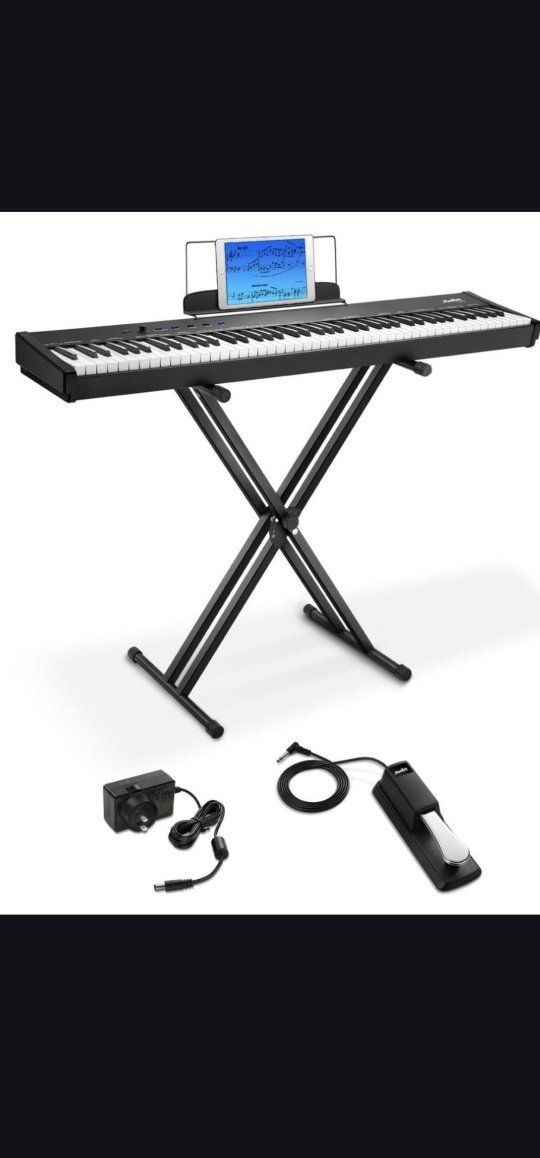 Moukey Electronic Keyboard