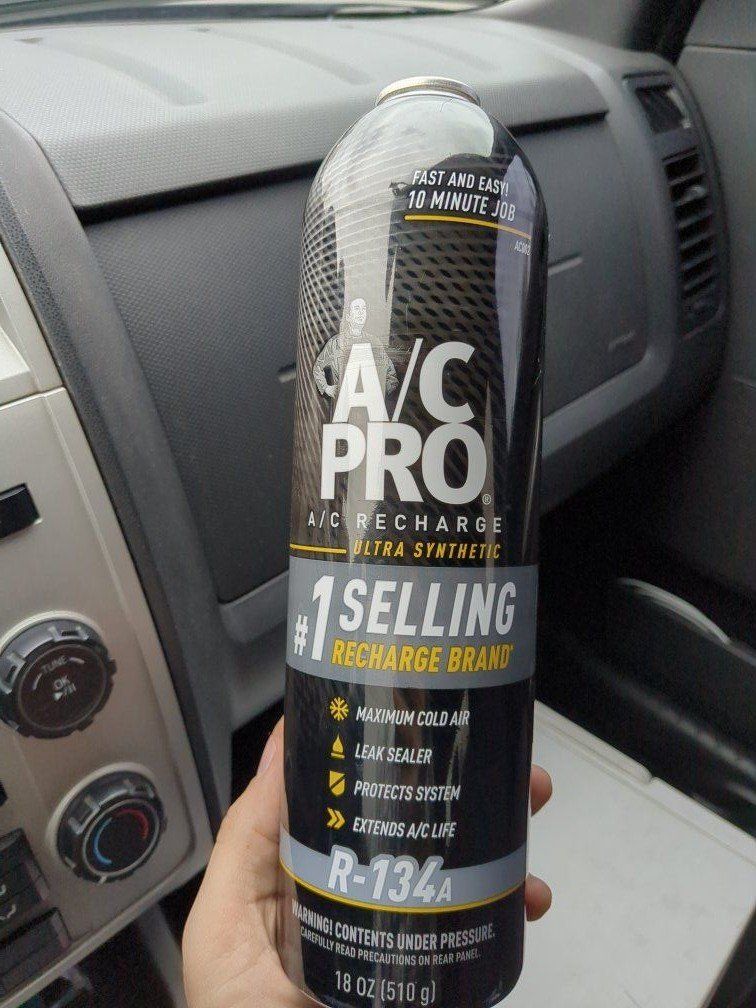 AC recharge bottle and gauge