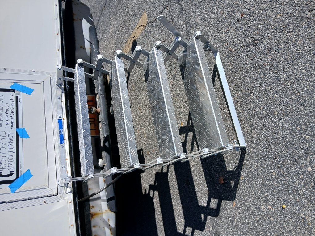 retractable steps for sale