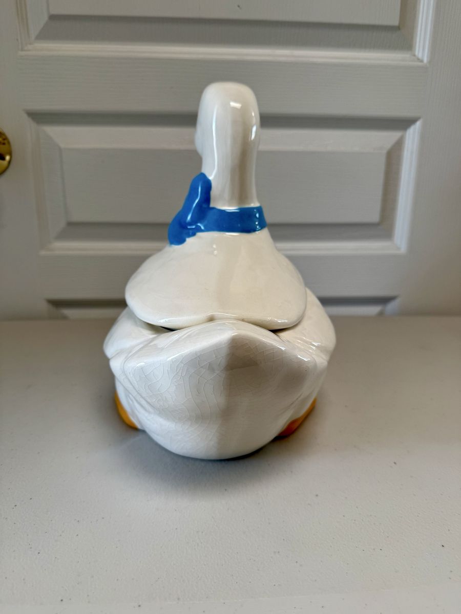 Main image 4