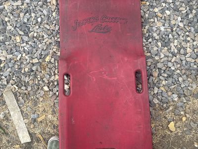 Lisle Jeepers Creeper Red Plastic Mechanic Rolling Creeper