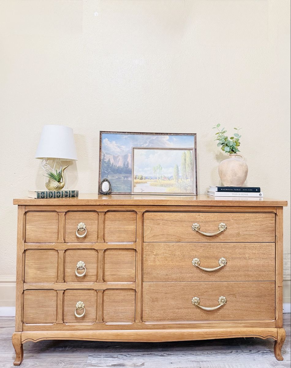Main image 7