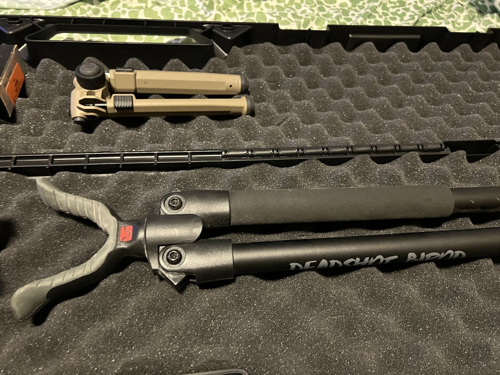 Rifle Bipods - Magpul M-LOK Bipod & BOG DeadShot Bipod Shooting Stick