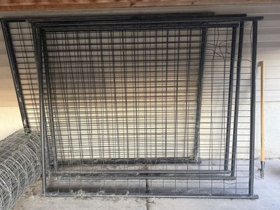 Dog kennel
