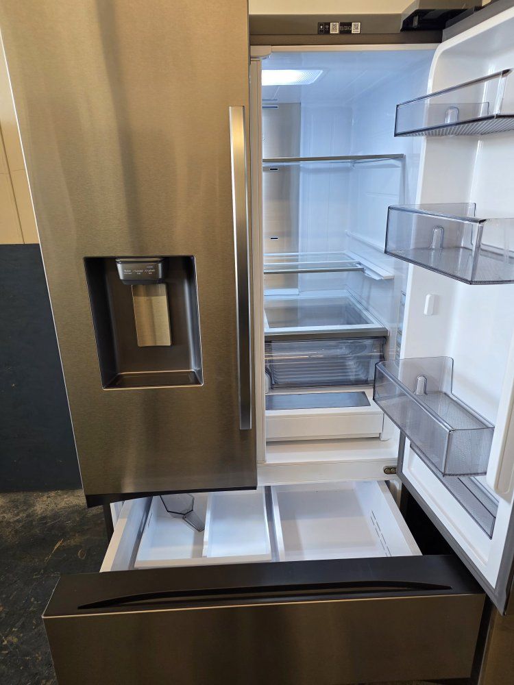 Samsung standard deph refrigerator.