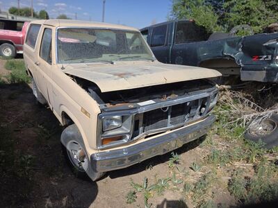 1985 ford bronco.