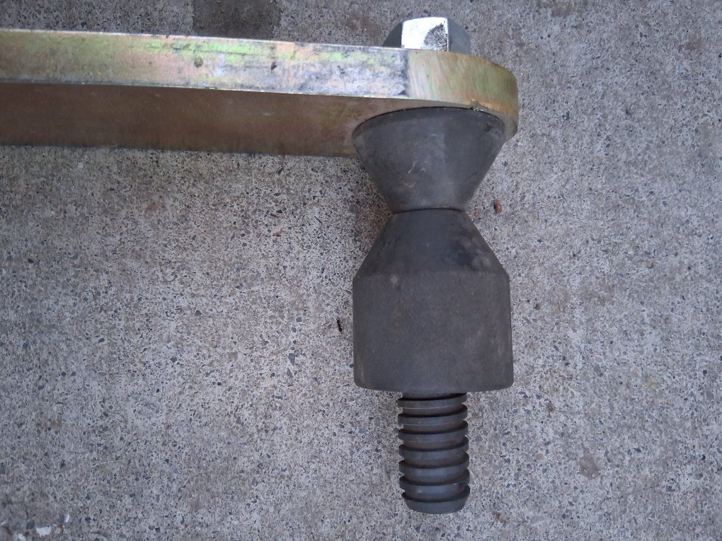 Main image 5