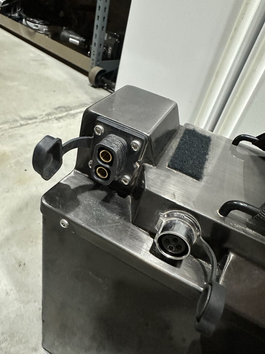 Main image 5