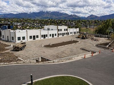Luxury Commercial Spaces for Lease | River & Main Business Plaza | Spanish Fork