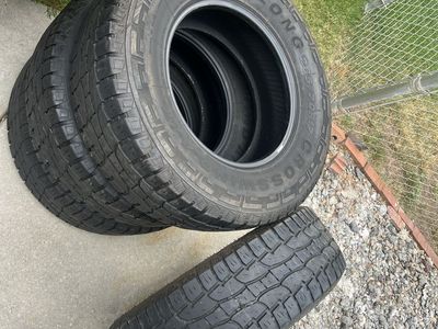 Full set of tires 265/70R17