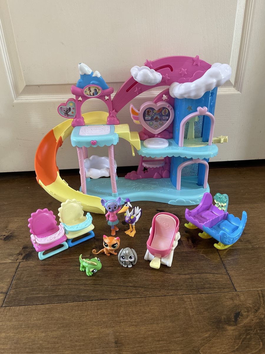 Disney Junior T.O.T.S. Nursery Headquarters Playset - Lights Up And Talks