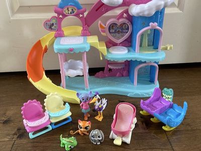 Disney Junior T.O.T.S. Nursery Headquarters Playset - Lights Up And Talks