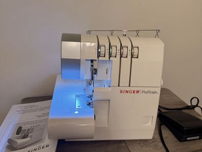 Serger machine