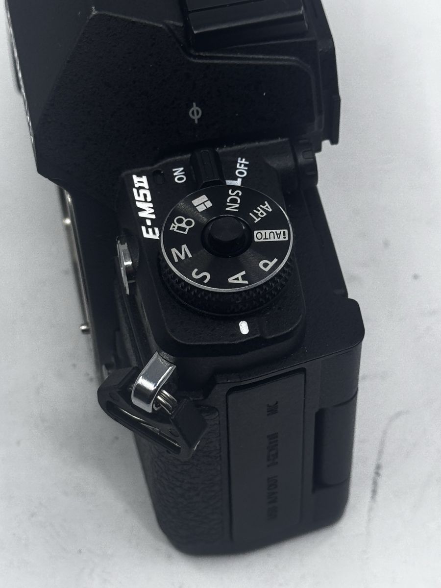 Main image 6