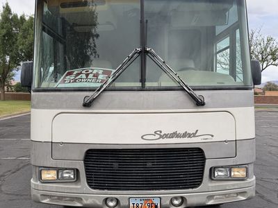 1999 Fleetwood Motorhome