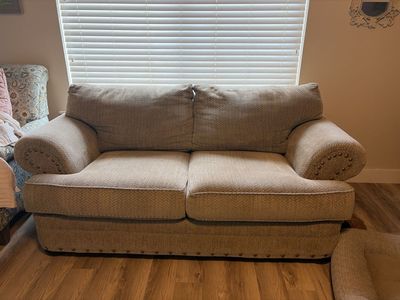 Classy comfortable quality couch