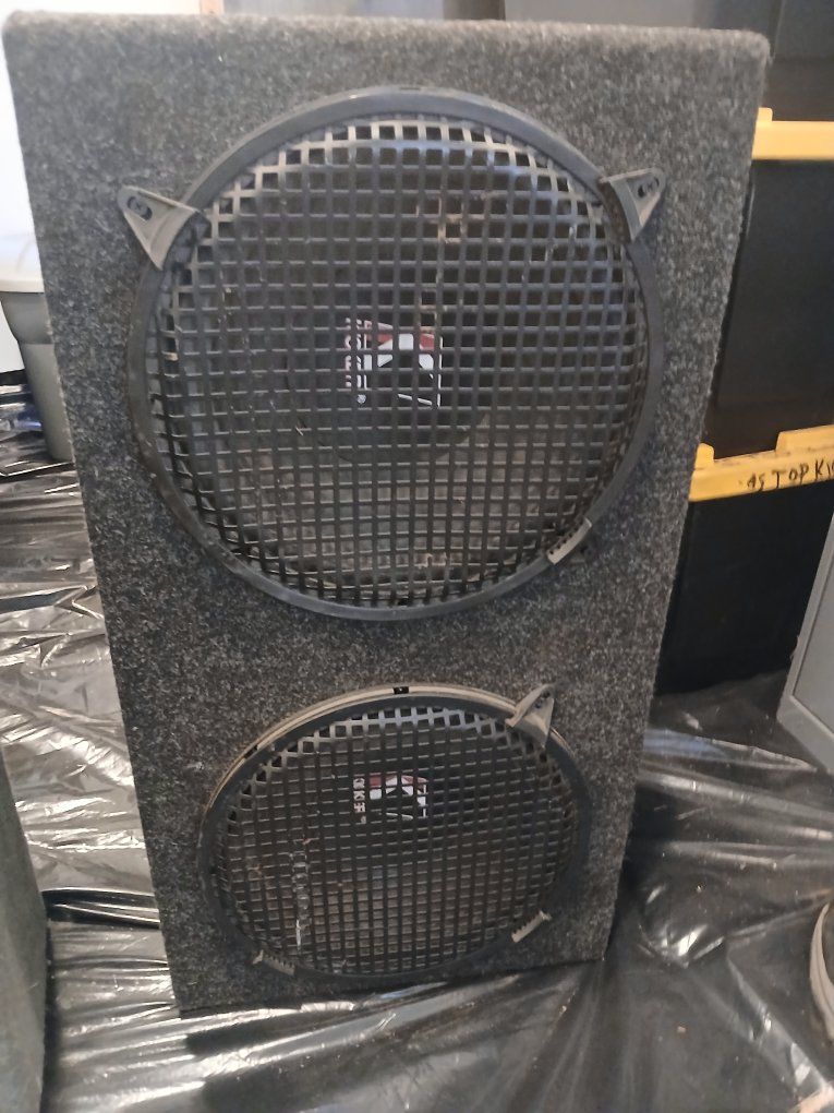 3)  12 inch Kicker CompVR Subs with Custom Cast Aluminum Griles. Like New!