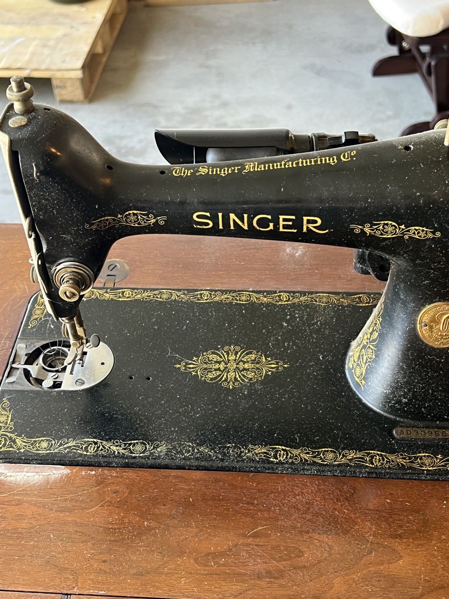 Antique Singer Sewing Machine and Cabinet