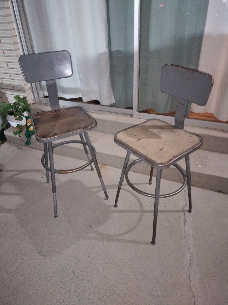 Vintage Industrial Swivel Bar Stools - Set of 2, Adjustable Back, Metal Frame