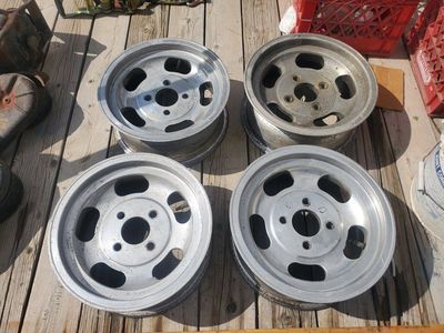 13x4.5 aluminum wheels for Ford Pinto, Mustang II, Fiesta, Focus, Cortina, Capri, Audi, Alfa Romeo, Porsche 924 others 4x4.25