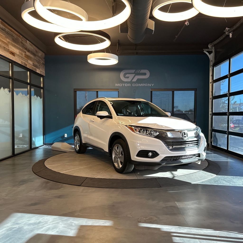 2020 Honda HR-V EX — rebuilt & branded title, 13% below market