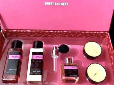 NEW! RARE-Victorias Secret MOOD I SWEET CRAVING- eau de parfum spray-massage oil-lotion-candles -C PICS