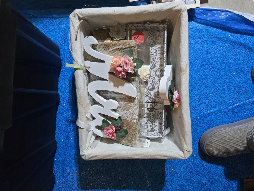 valentine winter garage sale