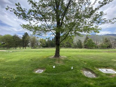 Memorial Mountain View Cemetery Burial Plots for Sale
