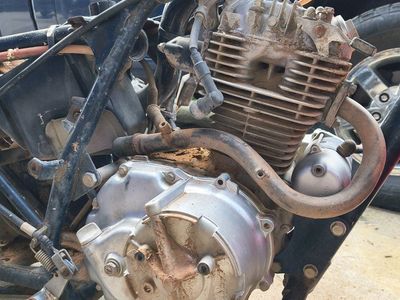 1983-85 Honda 200 atc 3 wheeler motor