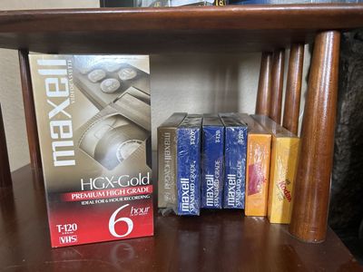 Maxell HGX-Gold & Standard Grade T-120 VHS Videocassettes (7-Pack) various obo