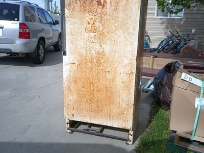 Rusty freezer