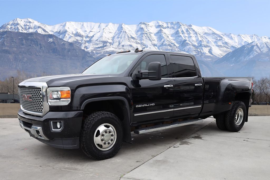 2015 GMC Sierra 3500HD Denali