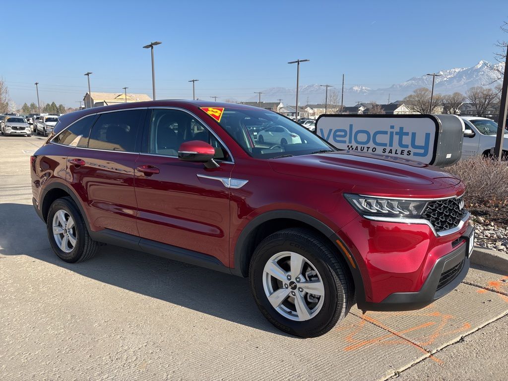 2023 KIA SORENTO LX