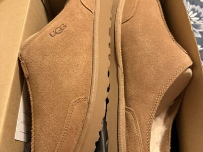 Uggs Mens Shoes Size 9
