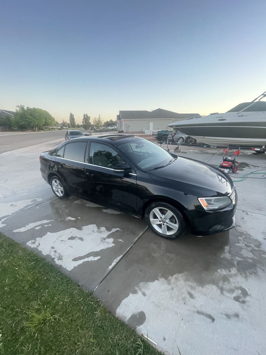 2012 Volkswagen Jetta 2.0L TDI SEL