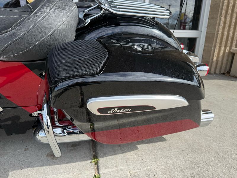 Main image 24