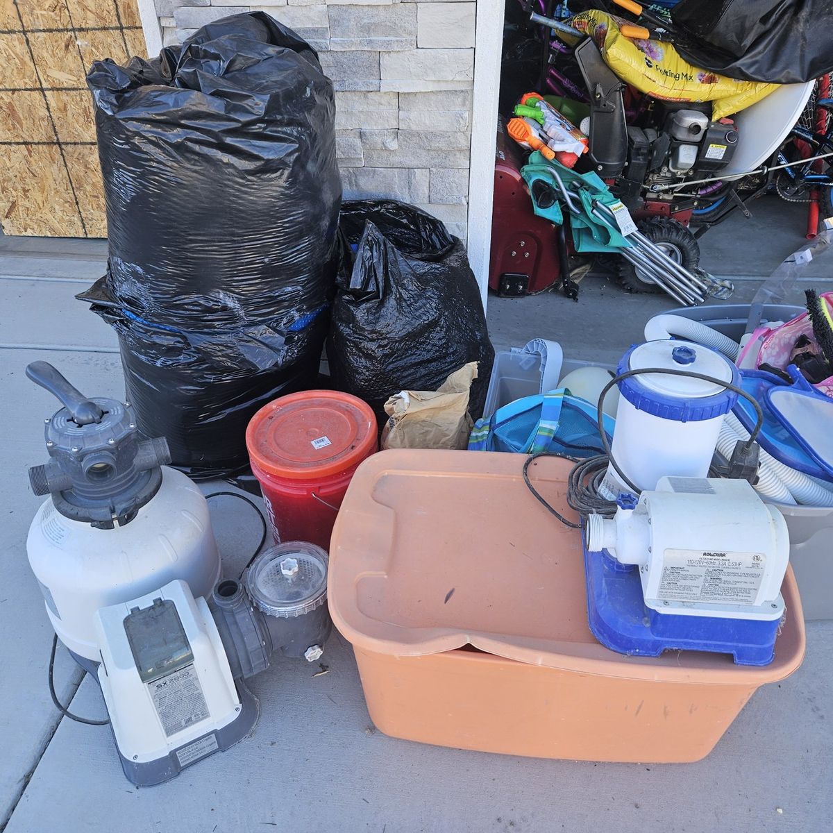 Above ground pool supplies