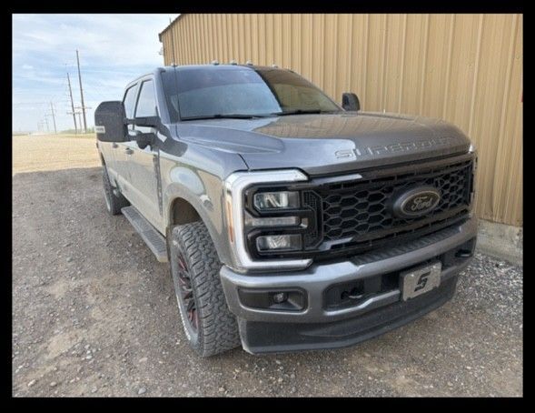 2026 Ford F-350 Lariat