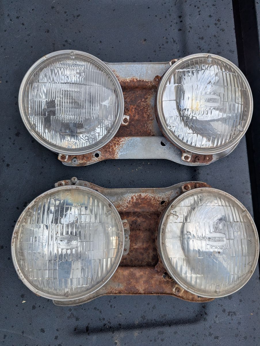 Datsun 620 Dual Headlight Assembly Pair