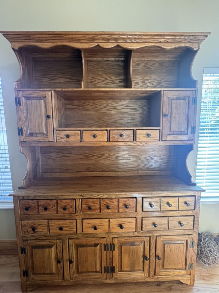 Solid, Well Built Hutch
