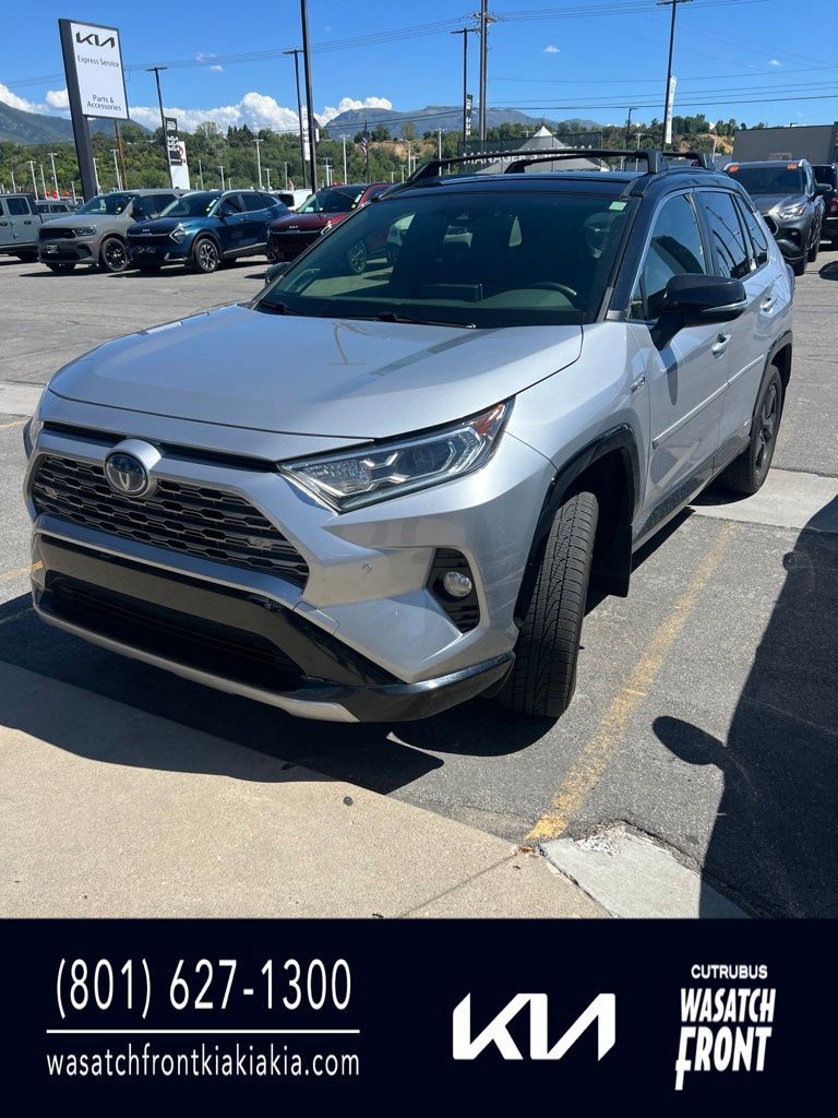 2020 Toyota RAV4 XSE