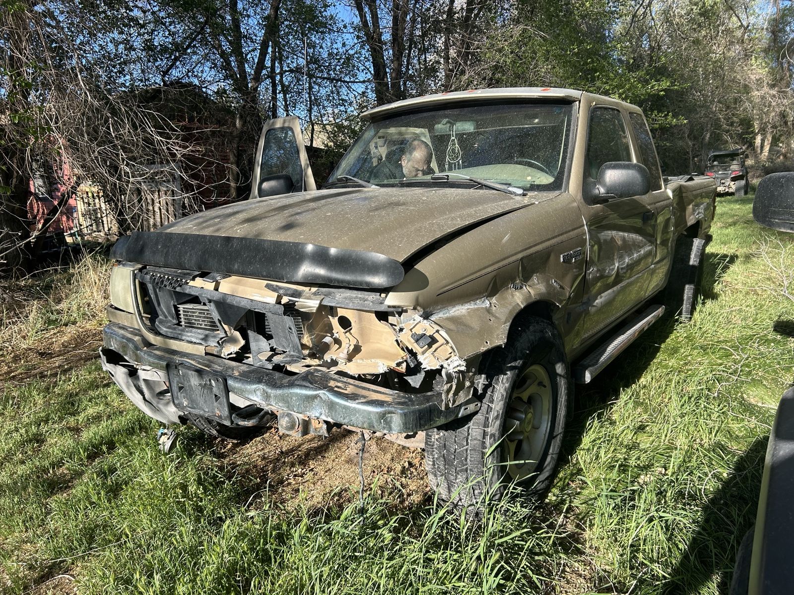 02 Ford ranger complete part out