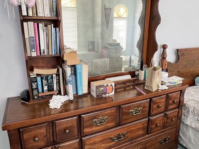 Bedroom set