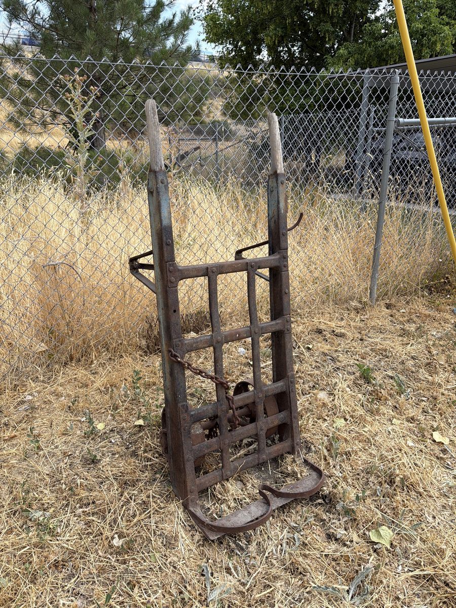 Main image 2