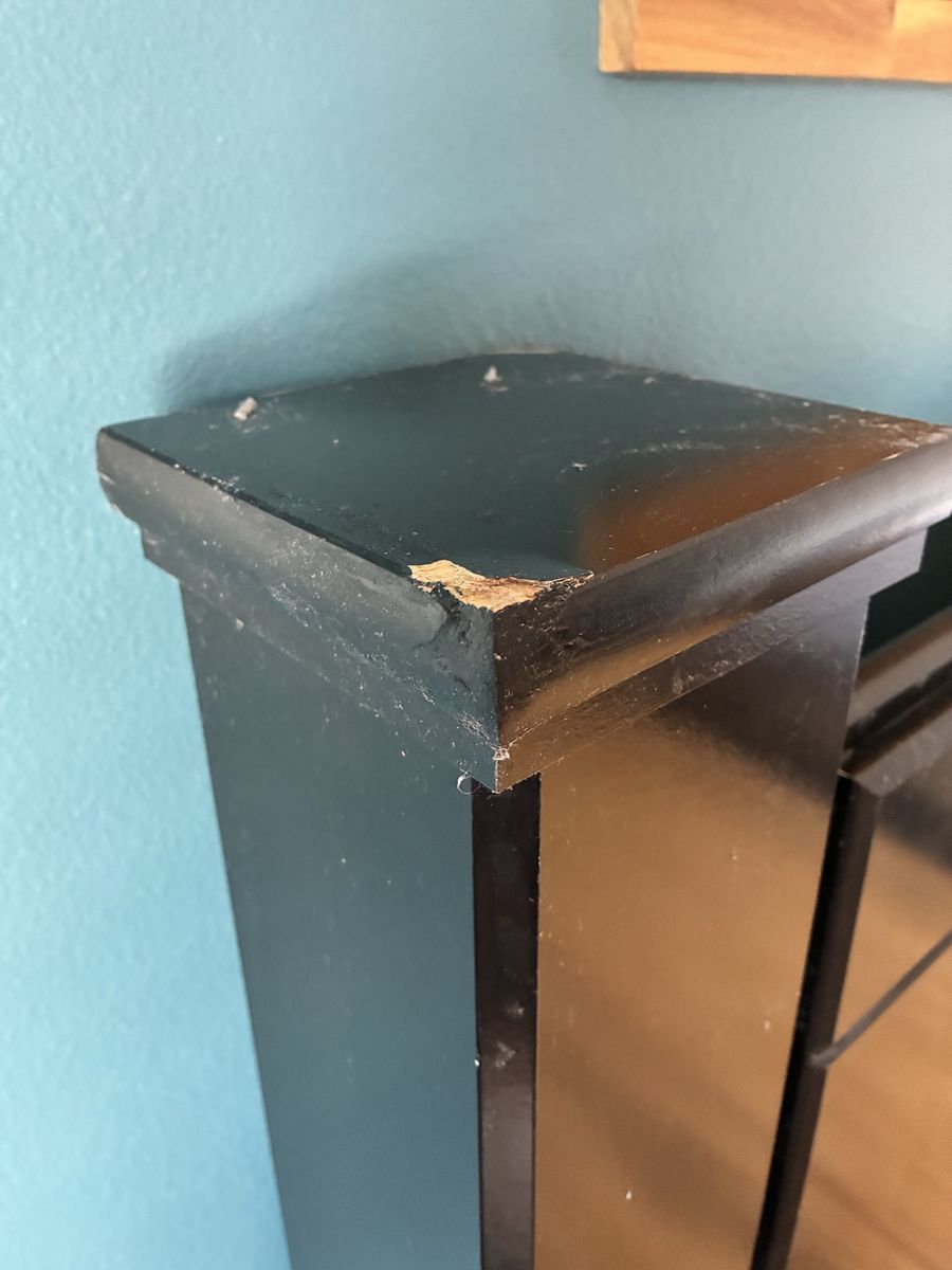 Main image 6