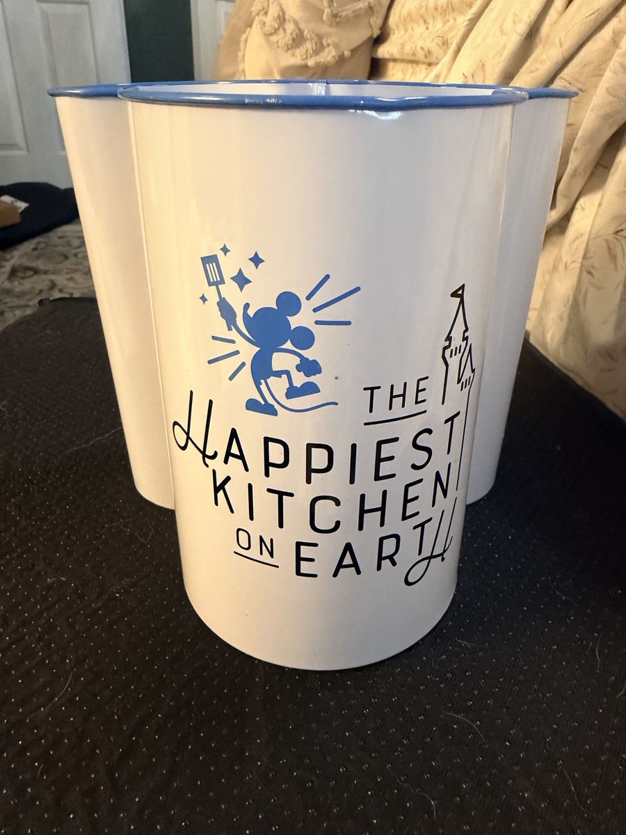 New. Disney Parks Mickey Mouse The Happiest Kitchen On Earth Utensil Holder