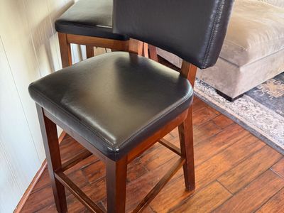 Leather Bar stoolS